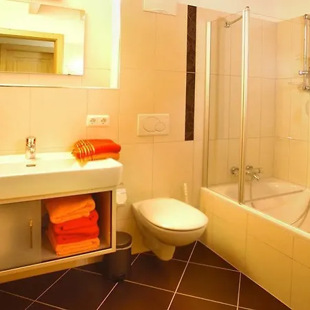 Kitzsteinhorn -summercard Included Appartement